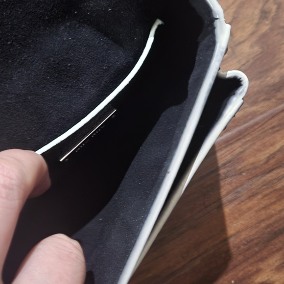 Miu Miu Dahlia Crossbody Bag Small - Picture 7 of 12